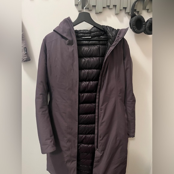 Arc’teryx Patera Parka Size XS - Picture 3 of 3